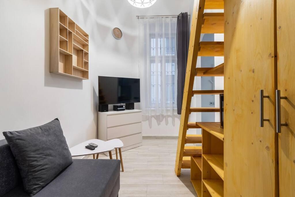 Swarz'S Downtown Apartment Budapeste Exterior foto